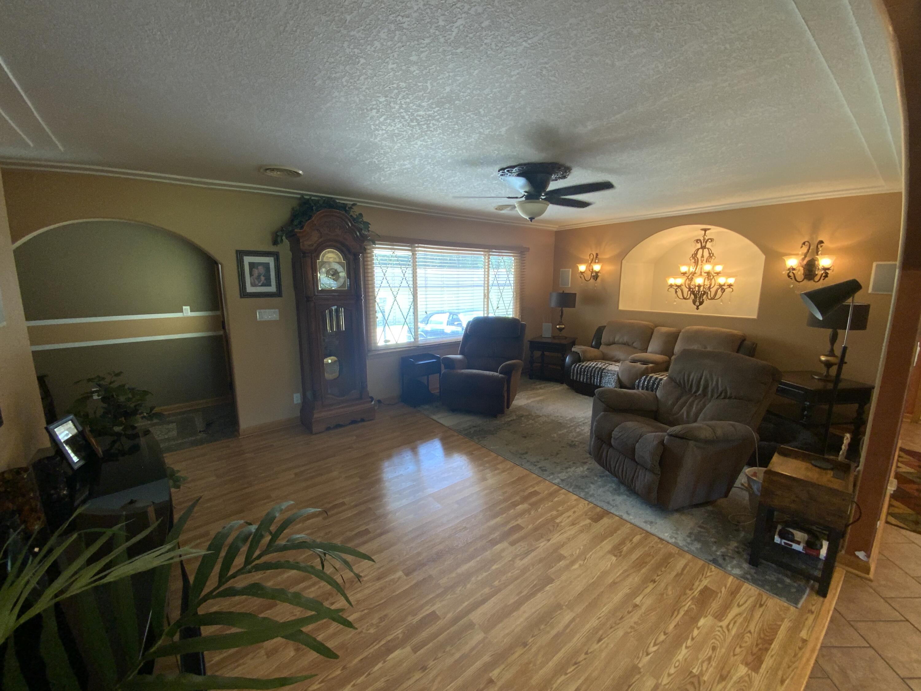 4350 Bailey Road Jackson, MI 49201 - Photo 2 of 42 IMG_1066