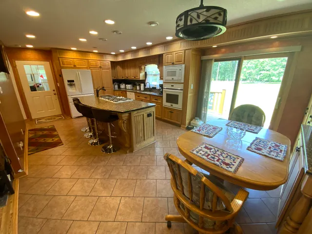 $675,000 | 4350 Bailey Road, Jackson, MI 49201