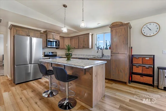 $399,000 | 190 Bison Way, Fairfield, ID 83327