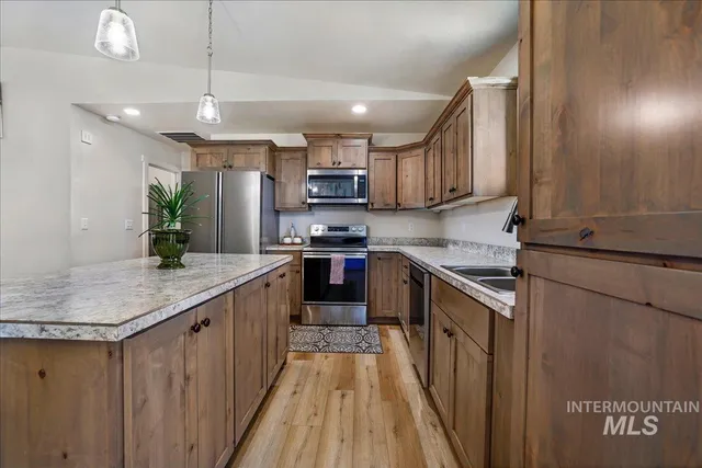 $399,000 | 190 Bison Way, Fairfield, ID 83327