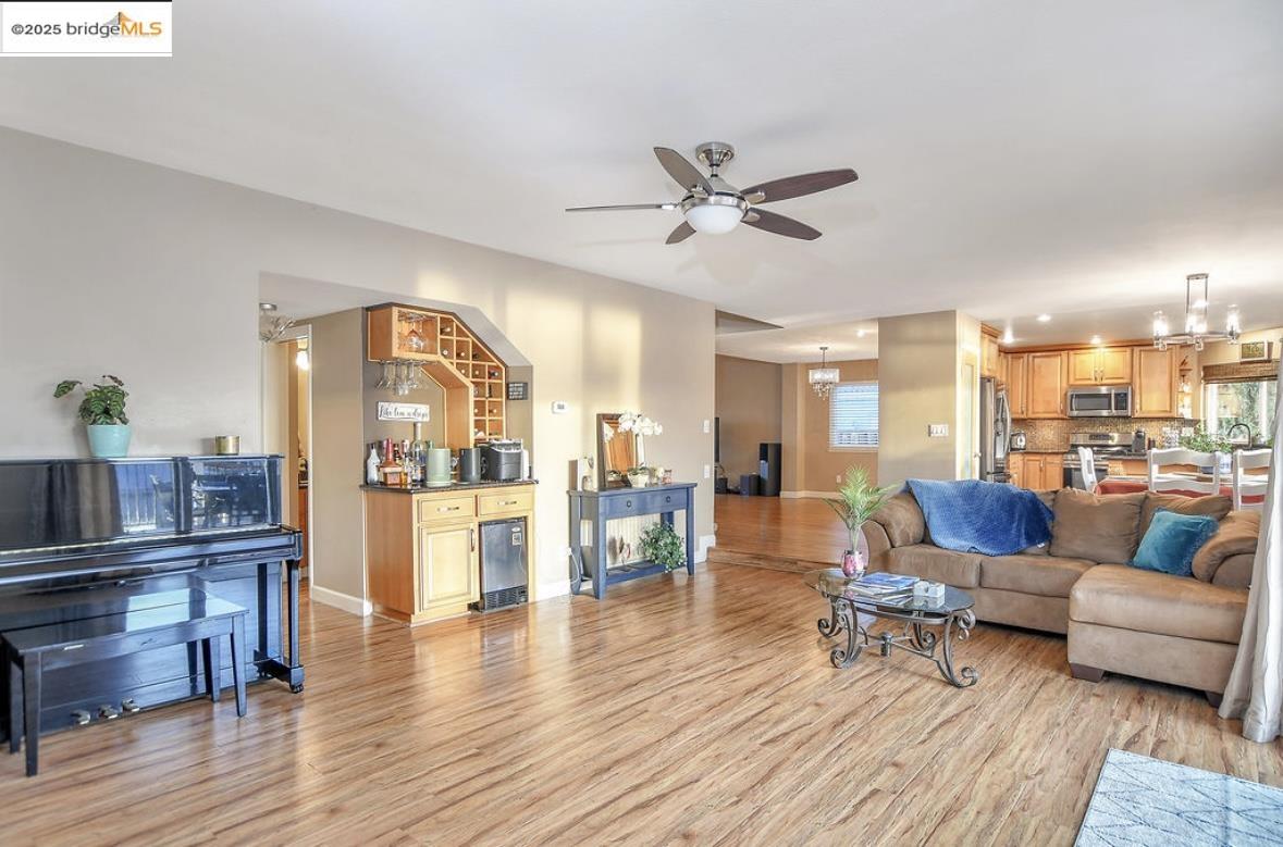 4930 Discovery Point Discovery Bay, CA 94505 - Photo 13 of 30 a living room with furniture and a wooden floor