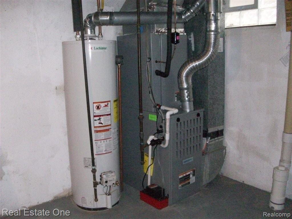 1128 Moreland Court Rochester, MI 48307 - Photo 11 of 14 updated furnace & a/c