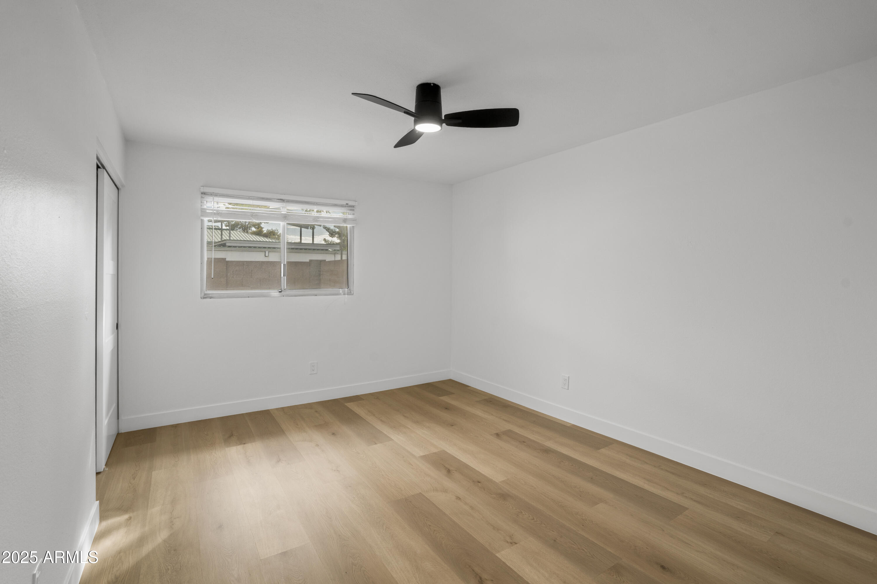 4803 South Terrace Road Tempe, AZ 85282 - Photo 7 of 15 DSC06269