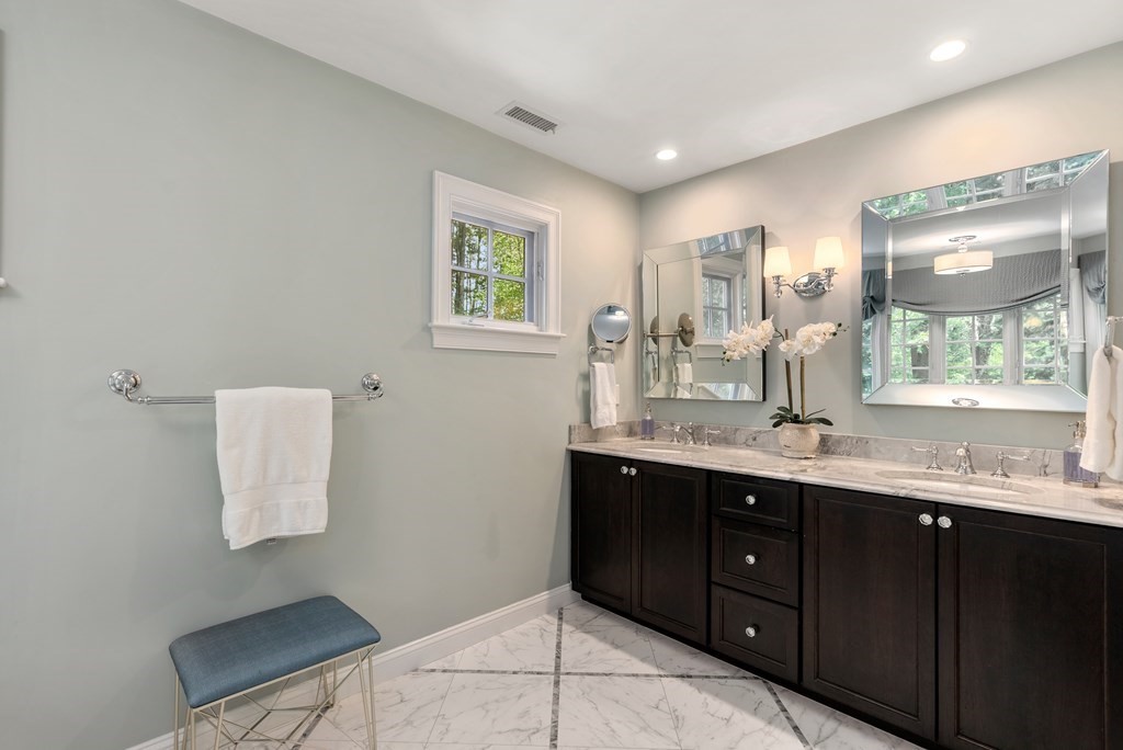 49 Fieldstone Farm Road Sudbury, MA 01776 - Photo 21 of 42 Gallery Image 21