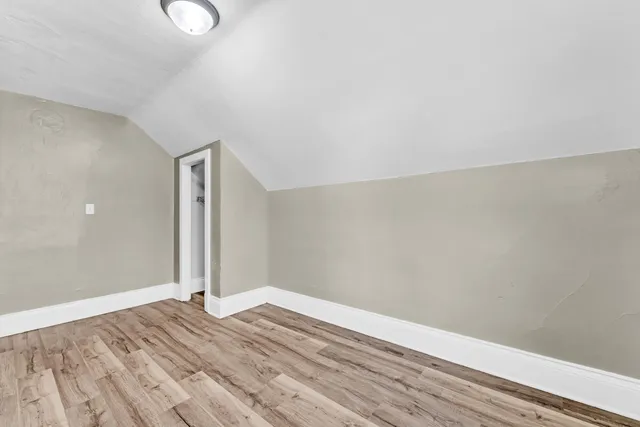 $130,000 | 1130 South Memorial Drive, Racine, WI 53403