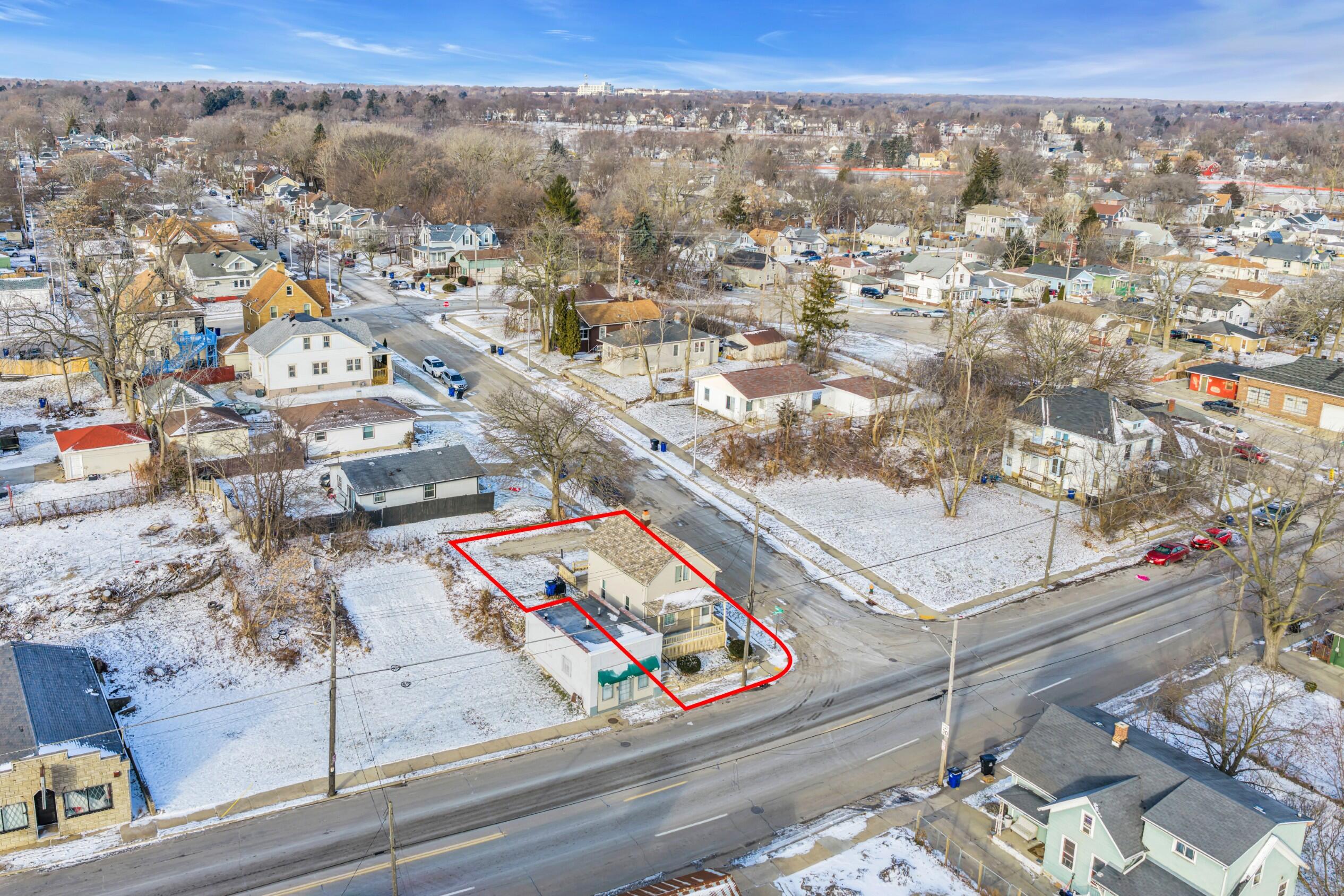 1130 South Memorial Drive Racine, WI 53403 - Photo 34 of 43 Photo (34)