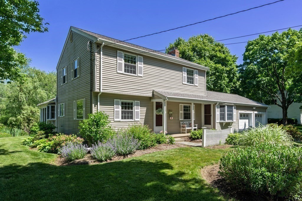 14 Dean Road Wayland, MA 01778 - Photo 1 of 24 Gallery Image 1