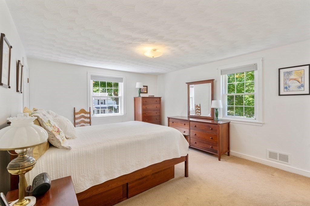 14 Dean Road Wayland, MA 01778 - Photo 16 of 24 Gallery Image 16