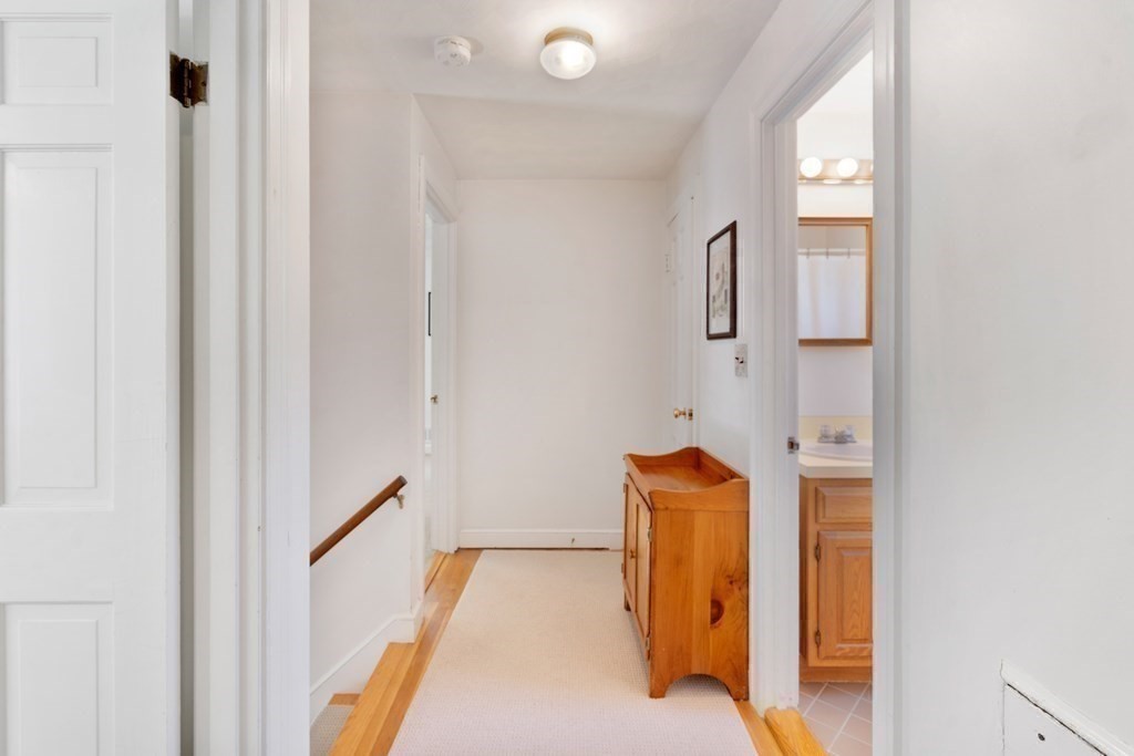 14 Dean Road Wayland, MA 01778 - Photo 18 of 24 Gallery Image 18