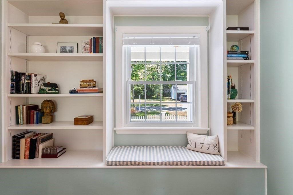 14 Dean Road Wayland, MA 01778 - Photo 10 of 24 Gallery Image 10