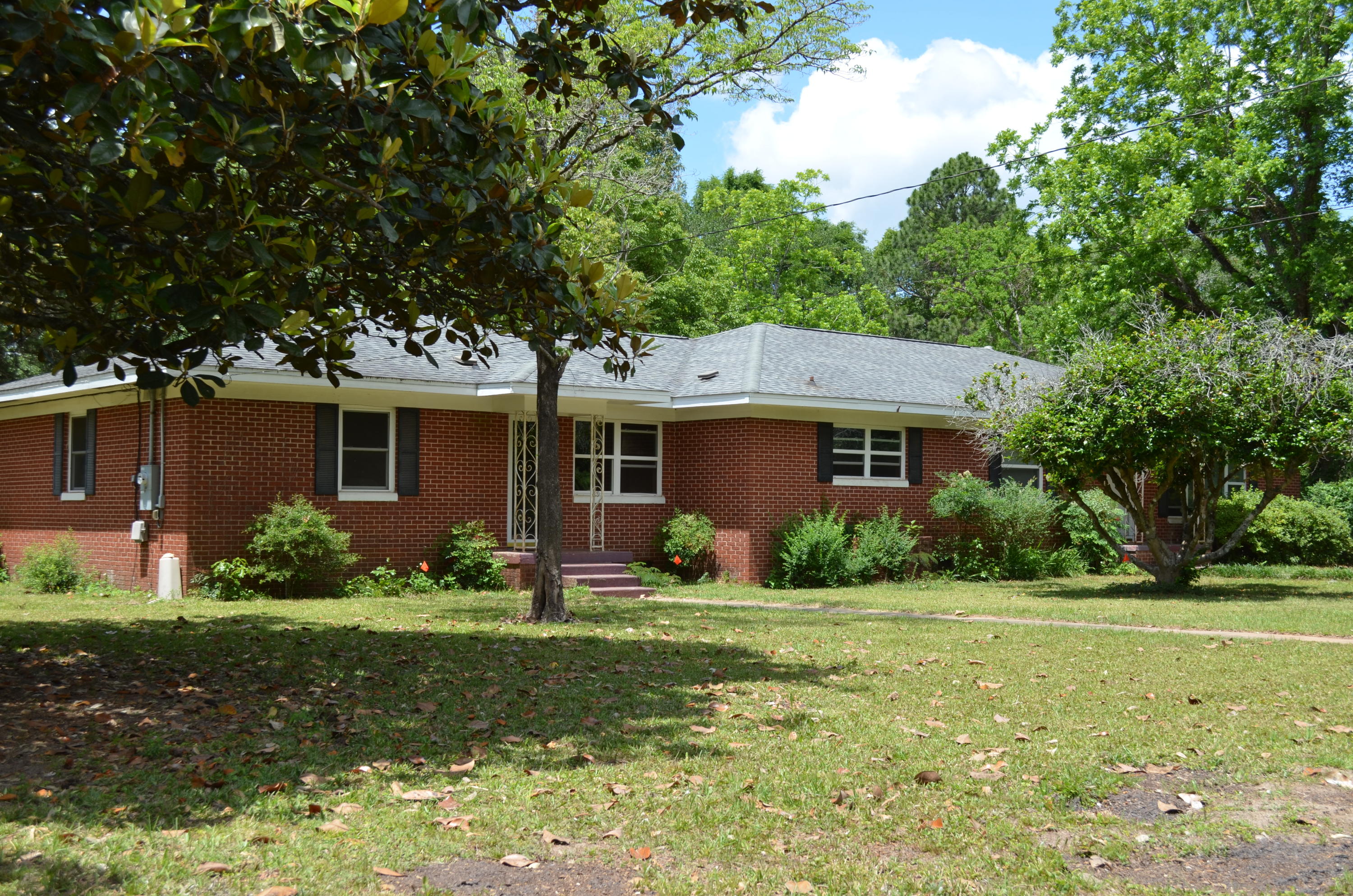 201 Jones Road Crestview, FL 32536 - Photo 1 of 54 201 Jones Rd