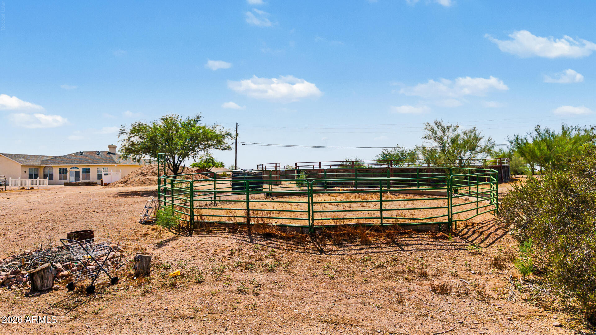 319 South Muleshoe Road, Unit 16D Apache Junction, AZ 85119 - Photo 8 of 12 08-Muleshoe