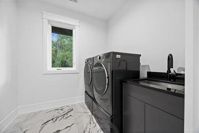 $1,499,000 | 7309 West Palos Avenue, Palos Heights, IL 60463