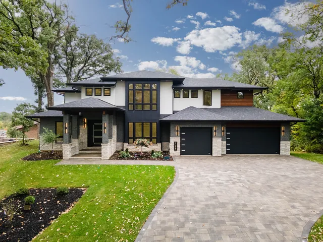 $1,499,000 | 7309 West Palos Avenue, Palos Heights, IL 60463