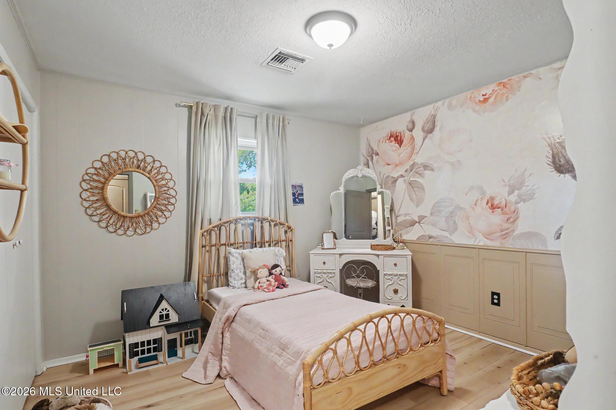 17074 Doc Lizana Road Gulfport, MS 39503 - Photo 19 of 32 bedroom 3