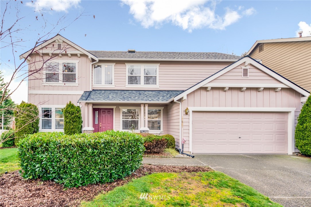 17567 Southeast 186th Way Renton, WA 98058 - Photo 1 of 28 front view of a house with a yard