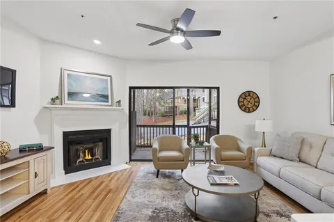 $300,000 | 3042 Steeplechase Drive, Alpharetta, GA 30004