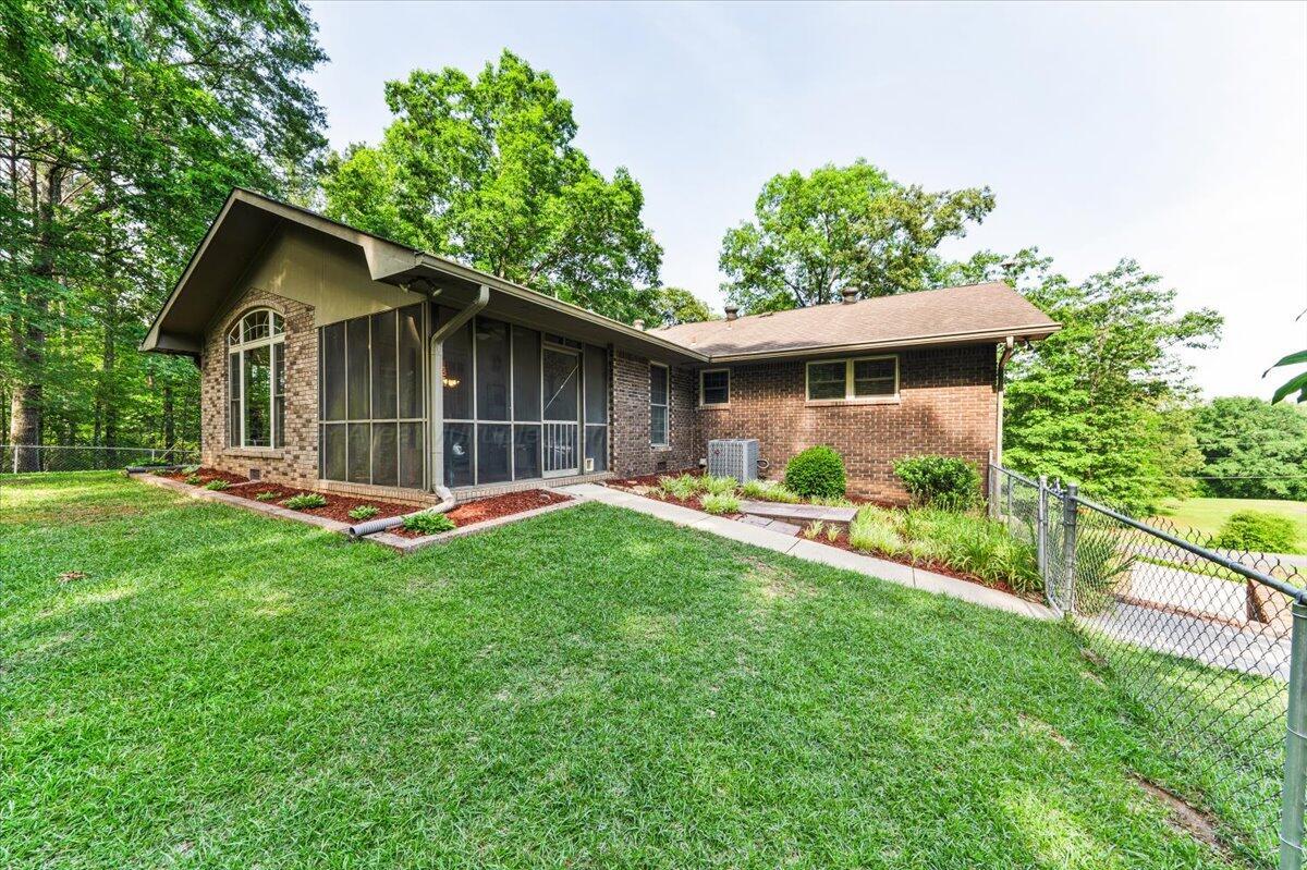 1686 Buttermilk Road Cordova, AL 35550 - Photo 11 of 48 Back View