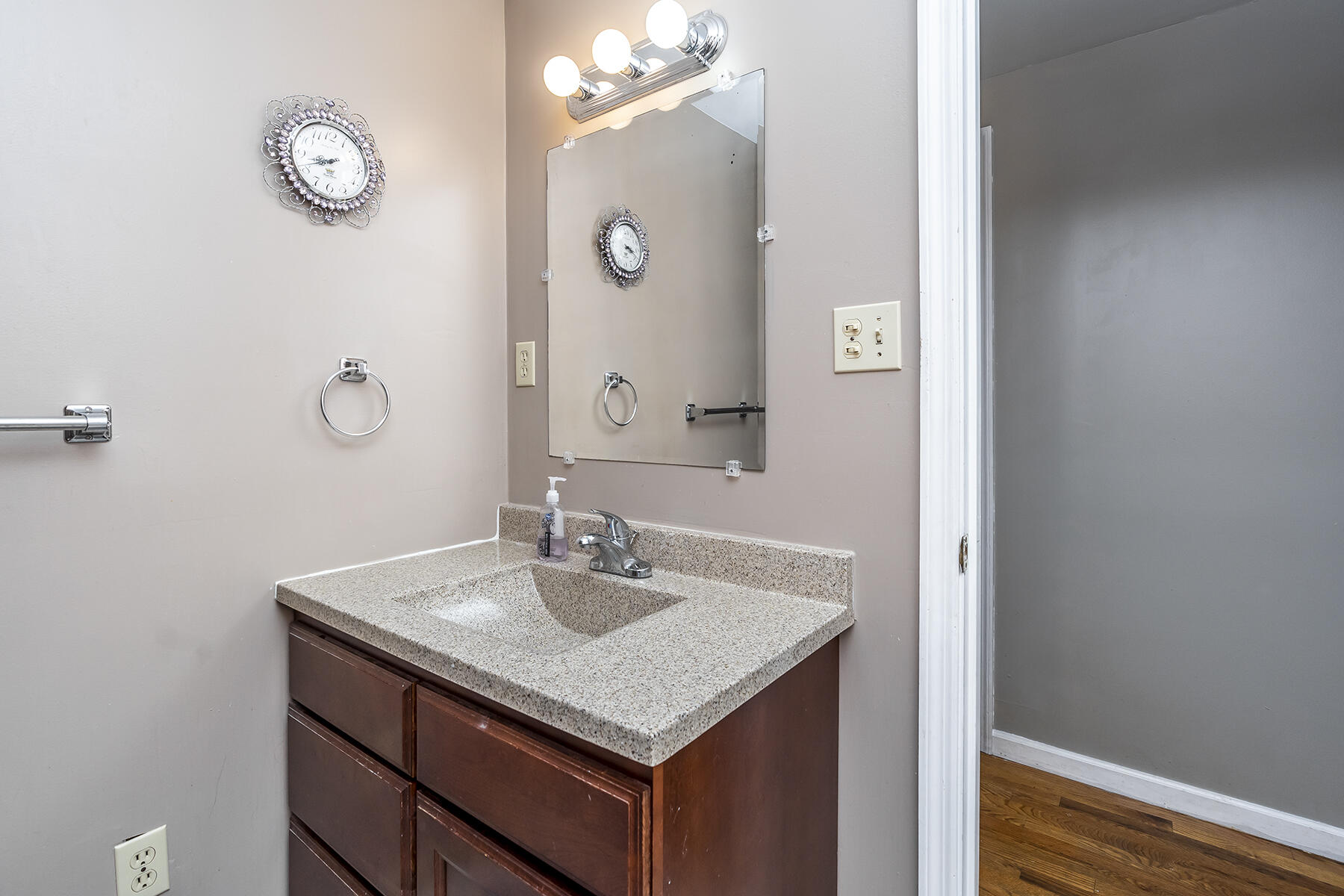 3580 Leestown Road Lexington, KY 40511 - Photo 21 of 31 3580leestown26