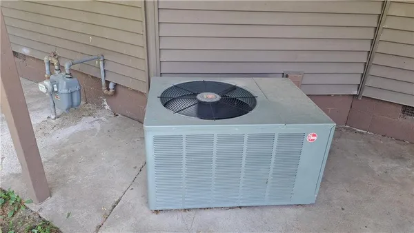 $109,000 | 805 Walnut Street, Chetopa, KS 67336