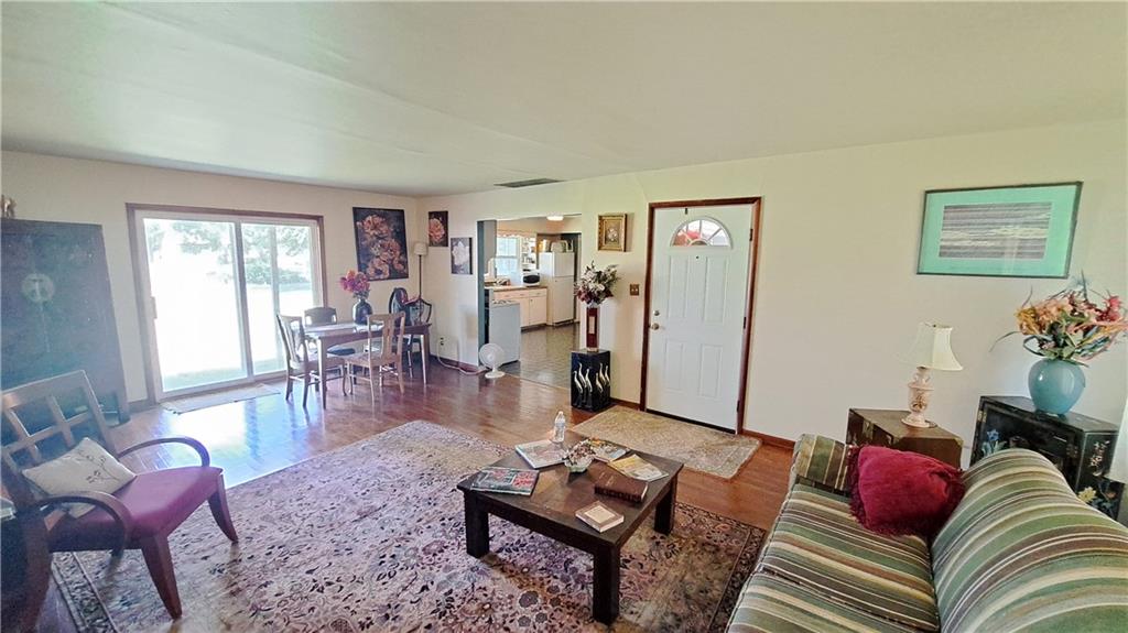 805 Walnut Street Chetopa, KS 67336 - Photo 7 of 25