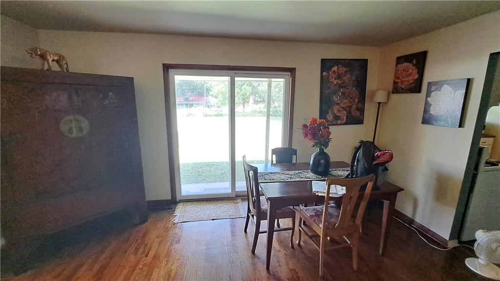 805 Walnut Street Chetopa, KS 67336 - Photo 8 of 25