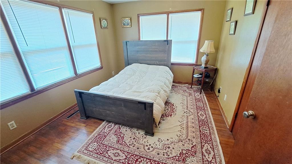 805 Walnut Street Chetopa, KS 67336 - Photo 10 of 25