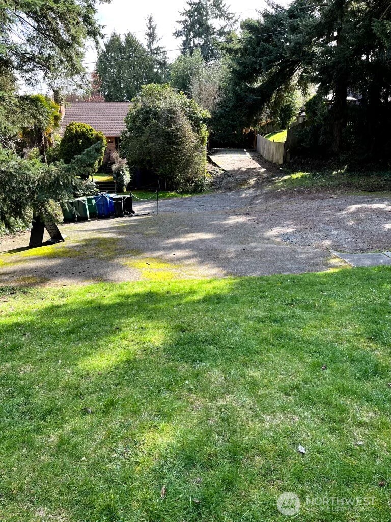 845 Northwest 95th Street Seattle, WA 98117 - Photo 2 of 5