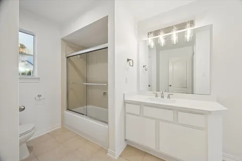 $899,000 | 5671 Grand Floral Boulevard, Houston, TX 77041