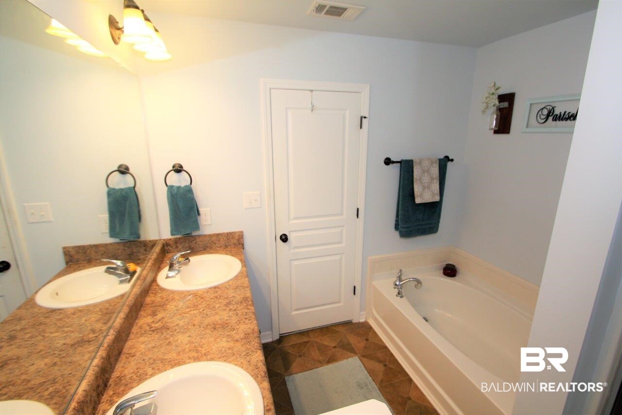 9688 Magnolia Cove Court Semmes, AL 36575 - Photo 13 of 22