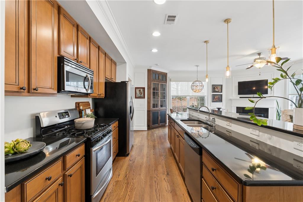 2838 Jordan Oaks Lane Decatur, GA 30033 - Photo 14 of 39