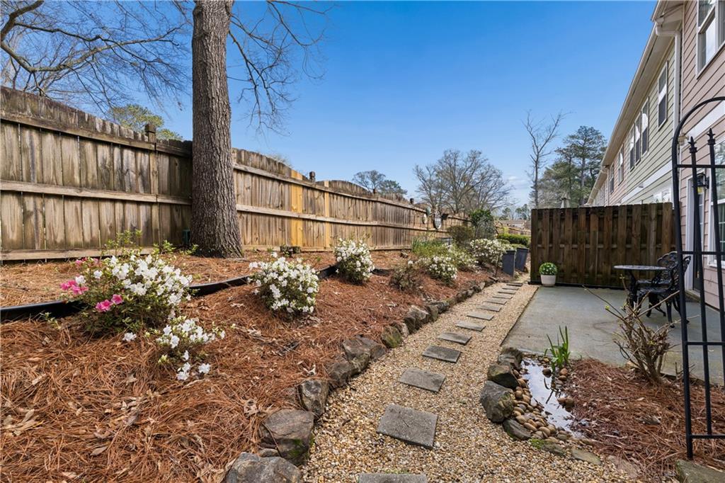 2838 Jordan Oaks Lane Decatur, GA 30033 - Photo 37 of 39