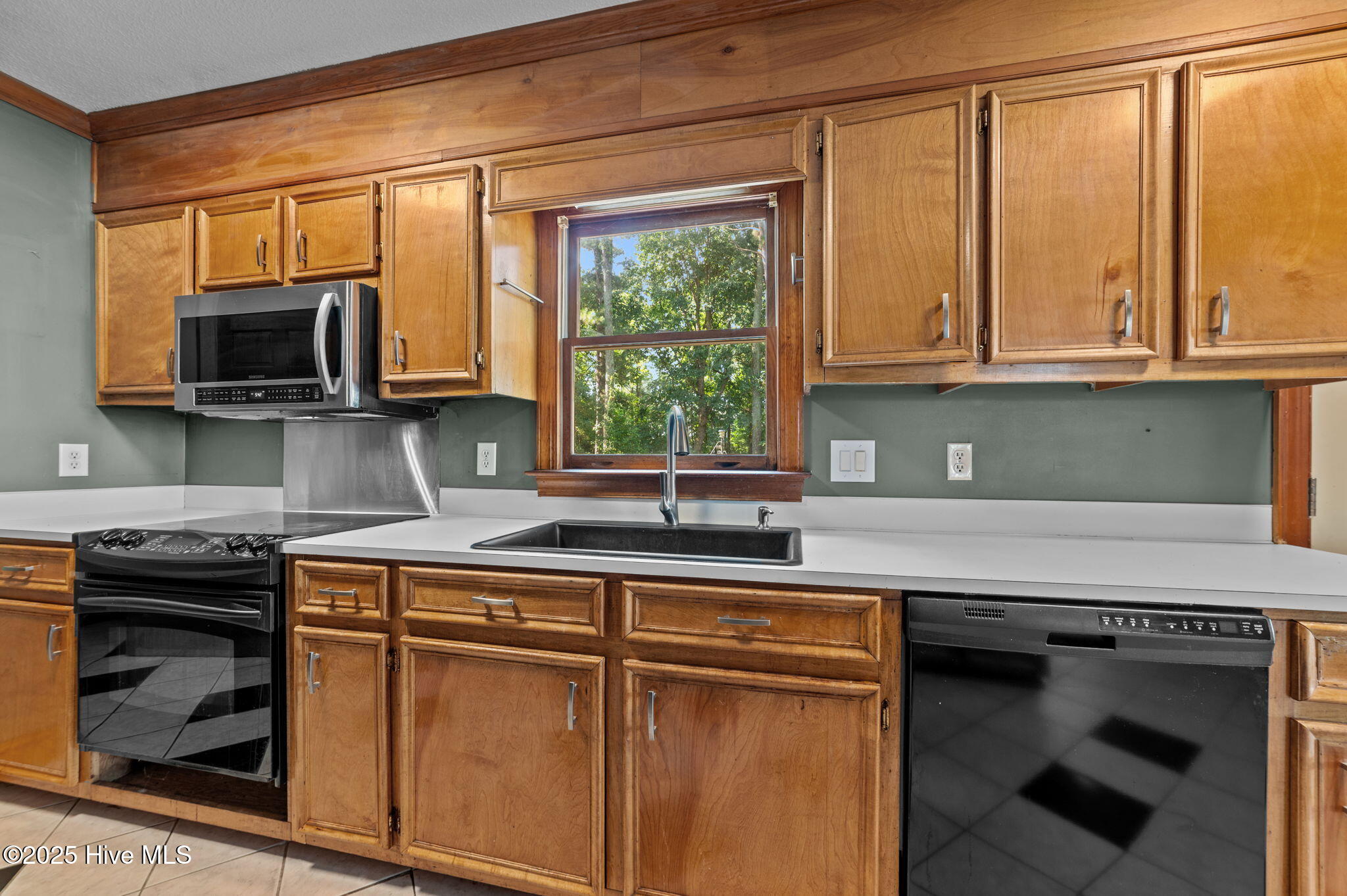 855 Darrell Drive Greenville, NC 27834 - Photo 23 of 50 23-web-or-mls-LHV_1191