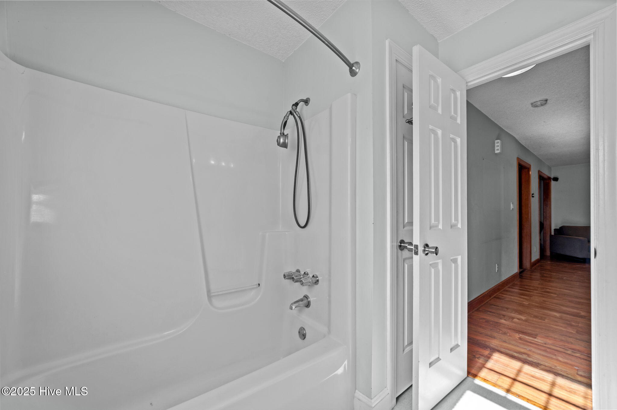 855 Darrell Drive Greenville, NC 27834 - Photo 32 of 50 32-web-or-mls-LHV_1218