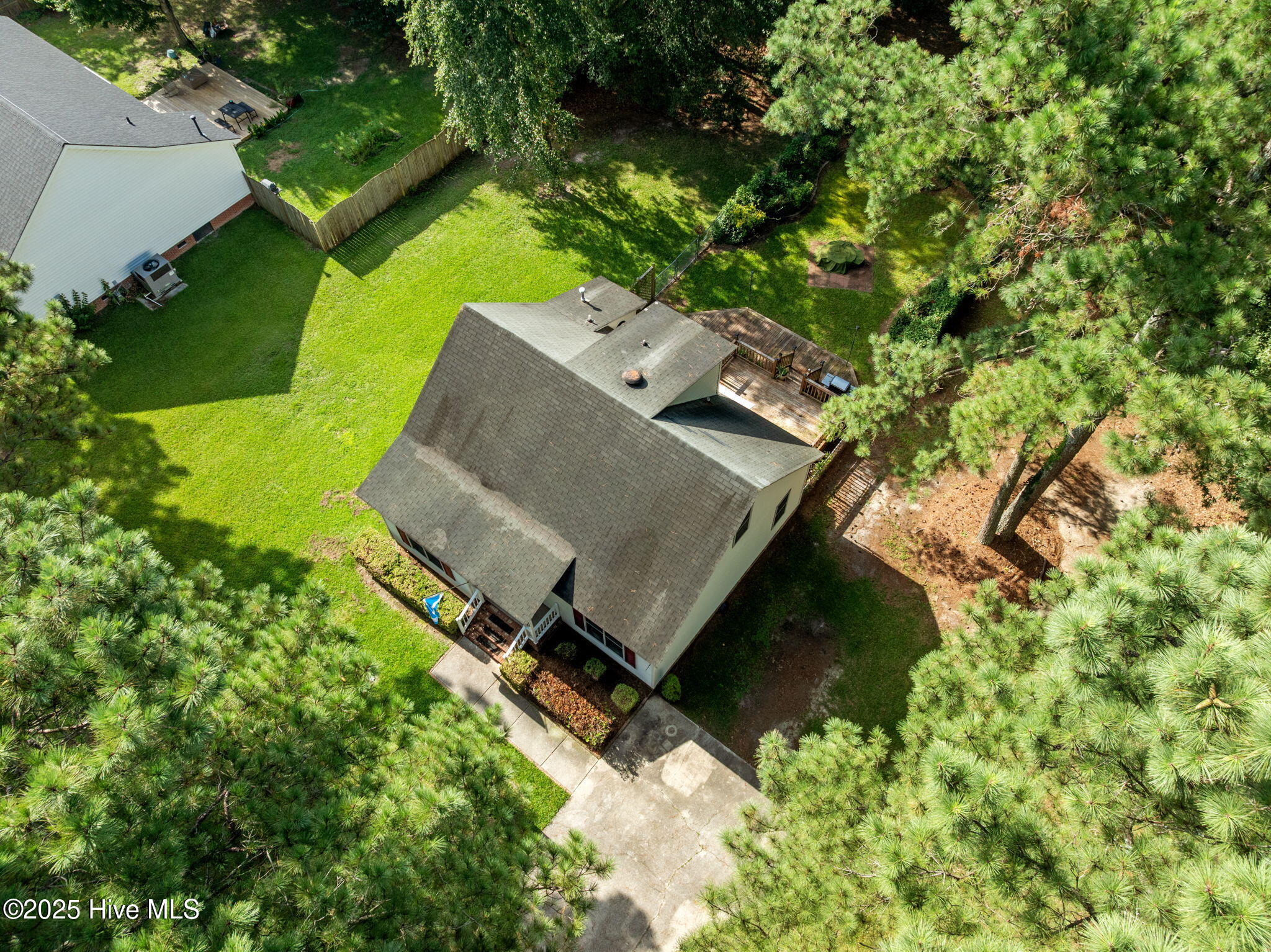 855 Darrell Drive Greenville, NC 27834 - Photo 7 of 50 7-web-or-mls-DJI_0678