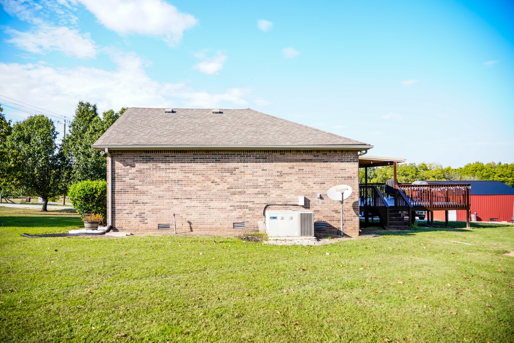 1179 Sugar Flat Road Lebanon, TN 37087 - Photo 37 of 42 a front view of a house with garden