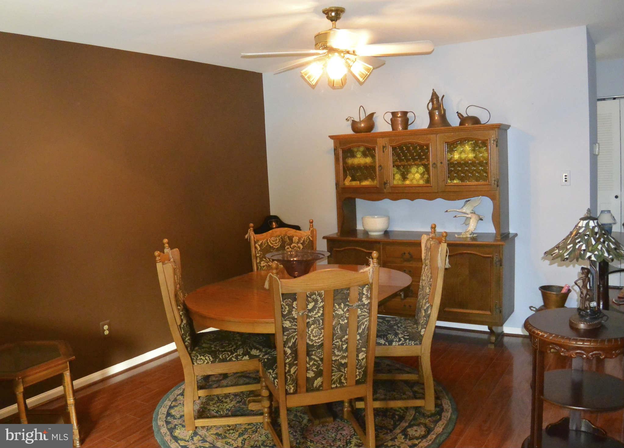 4052 Spring Run Court, Unit 9G Chantilly, VA 20151 - Photo 20 of 26 Dining Room