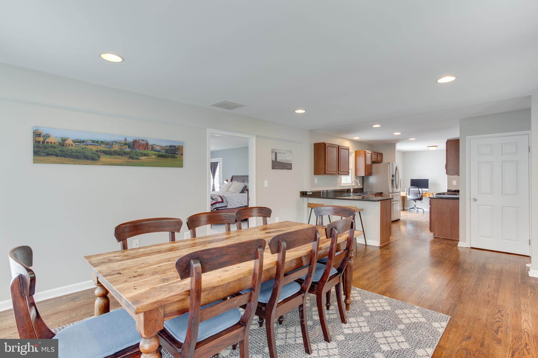 8494 Roberts Road Ellicott City, MD 21043 - Photo 13 of 37 Gallery Image 13