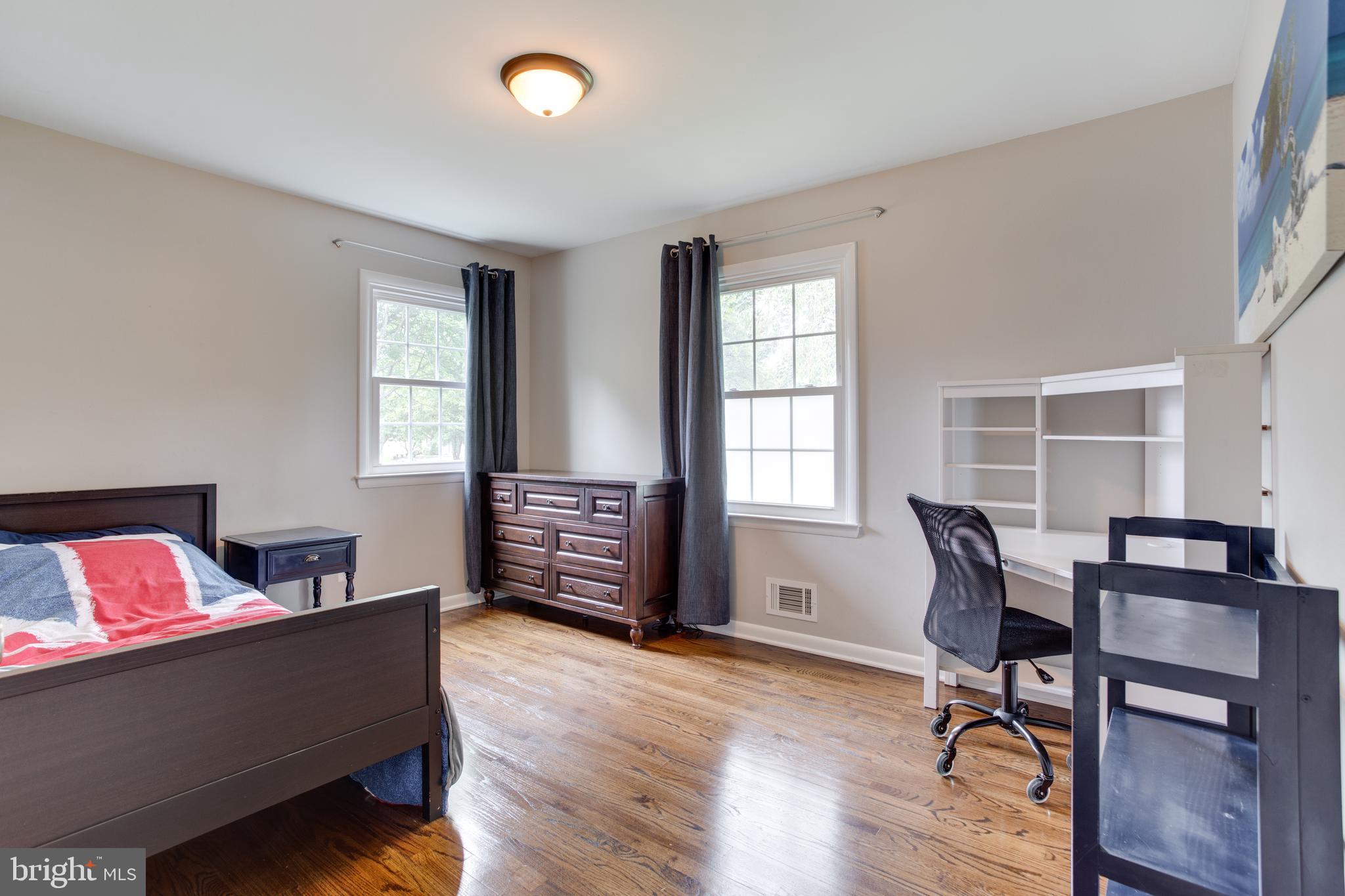 8494 Roberts Road Ellicott City, MD 21043 - Photo 19 of 37 Gallery Image 19