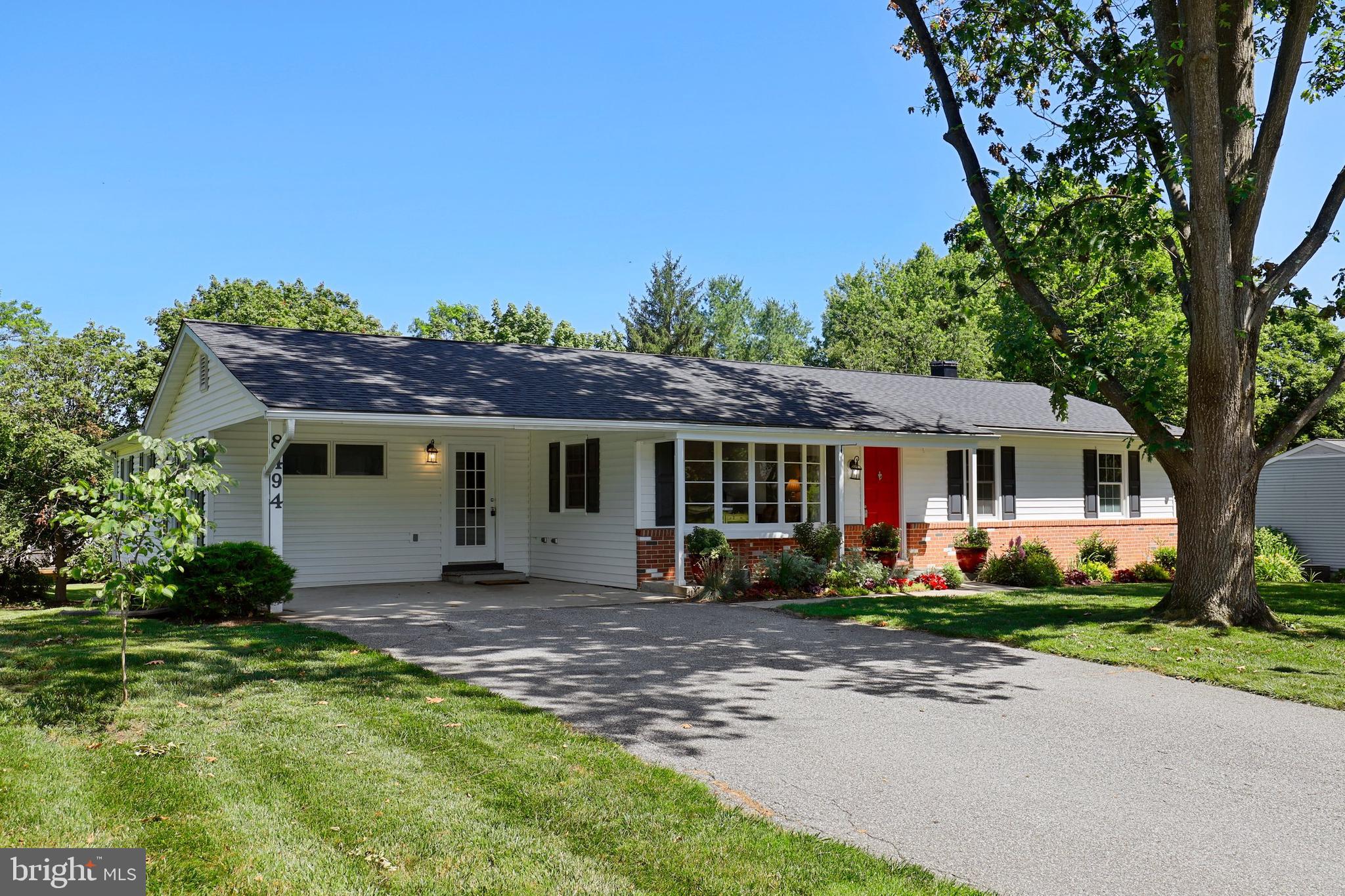 8494 Roberts Road Ellicott City, MD 21043 - Photo 3 of 37 Gallery Image 3