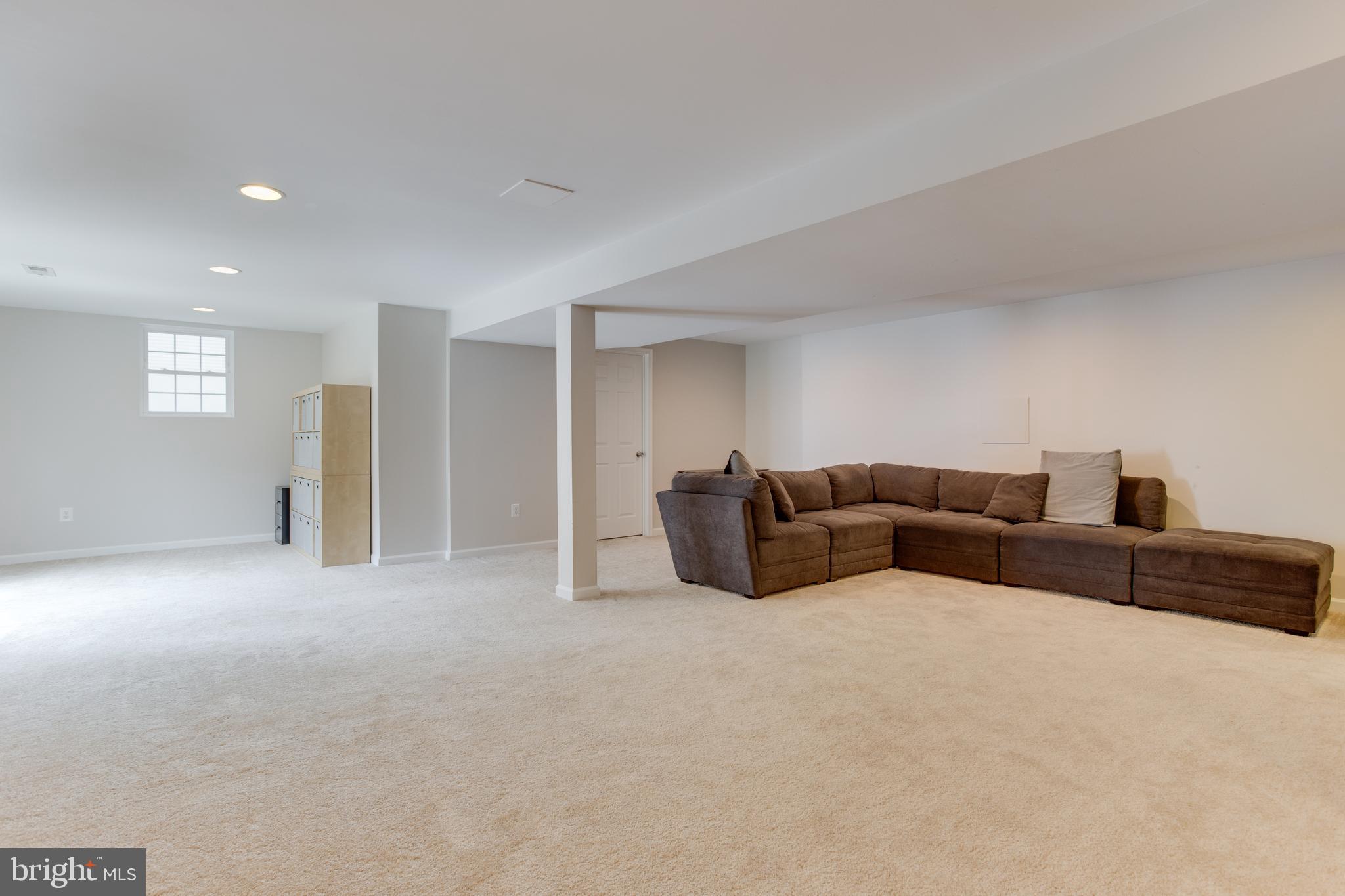 8494 Roberts Road Ellicott City, MD 21043 - Photo 26 of 37 Gallery Image 26