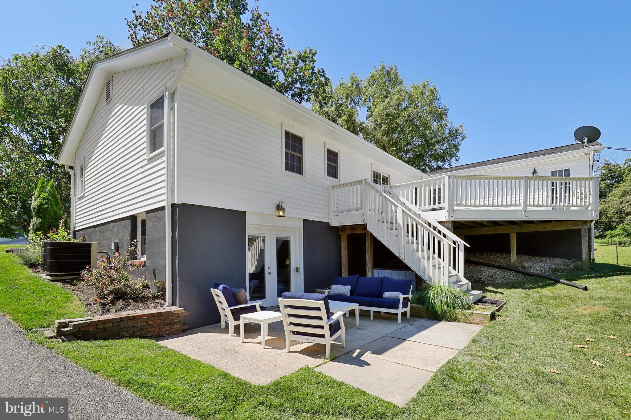 8494 Roberts Road Ellicott City, MD 21043 - Photo 34 of 37 Gallery Image 34
