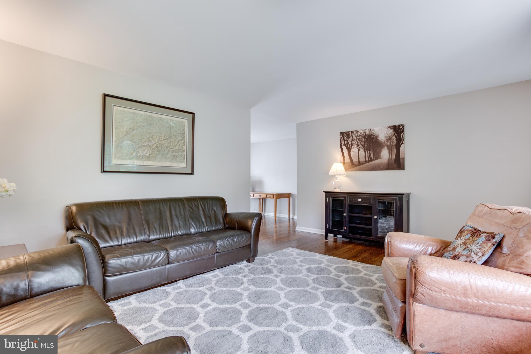 8494 Roberts Road Ellicott City, MD 21043 - Photo 6 of 37 Gallery Image 6