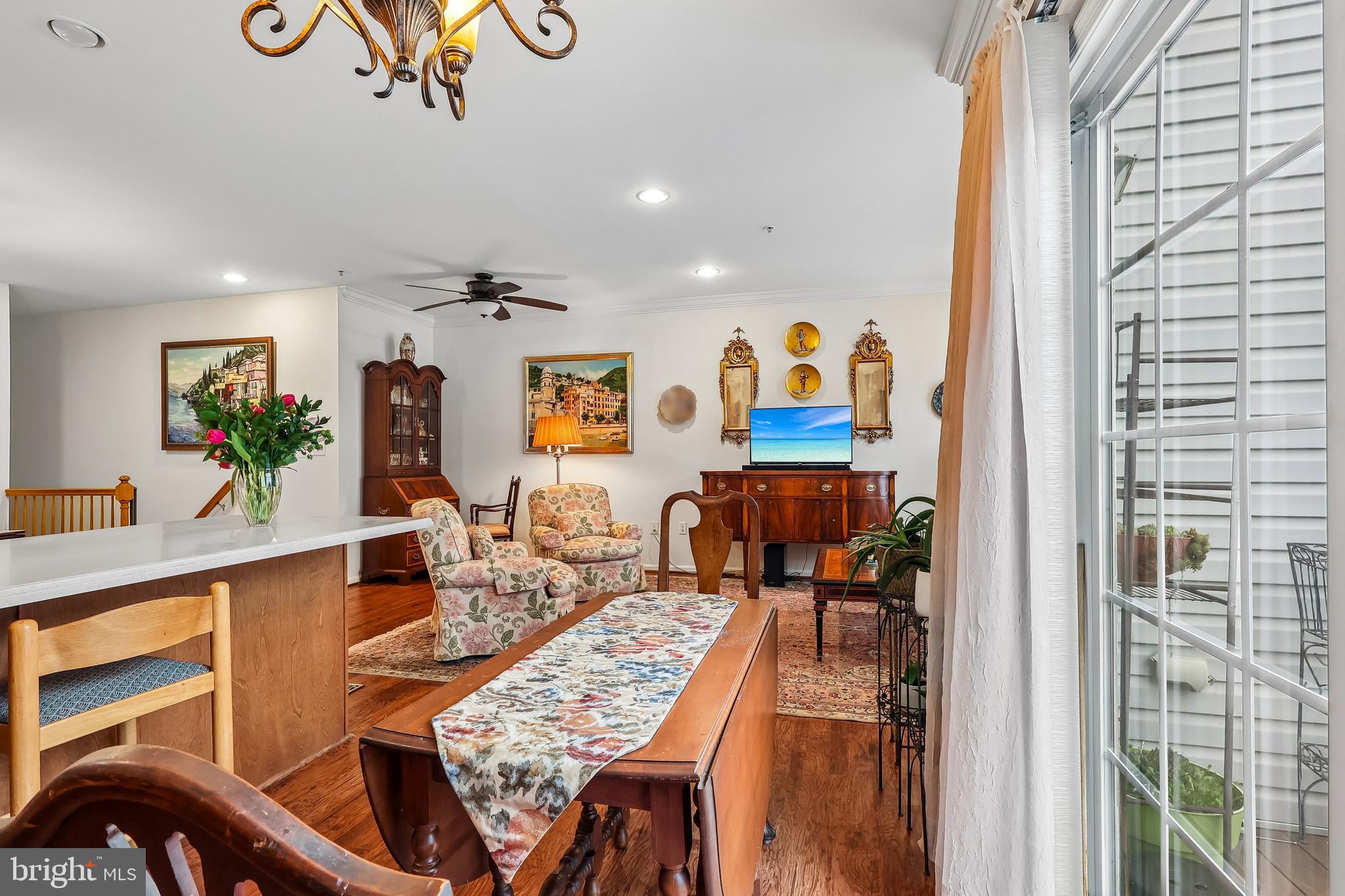 340 Lisa Way Riverton, NJ 08077 - Photo 9 of 44