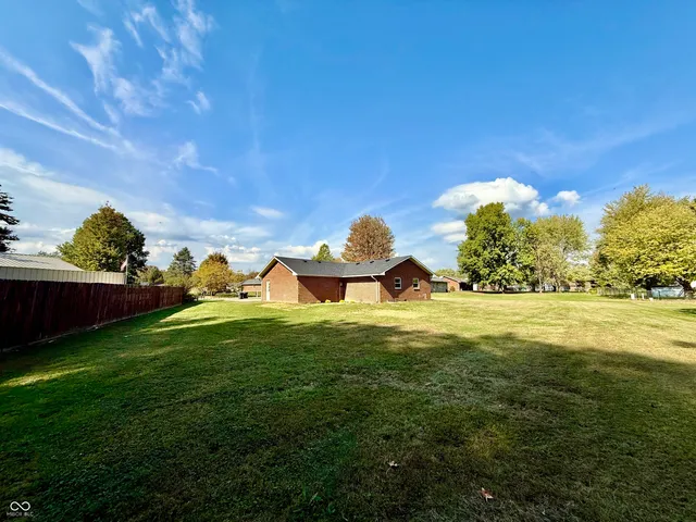 $187,000 | 136 Cory Lane, Versailles, IN 47042