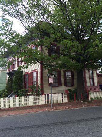383 Union Street Springfield, MA 01105 - Photo 8 of 14 Gallery Image 8