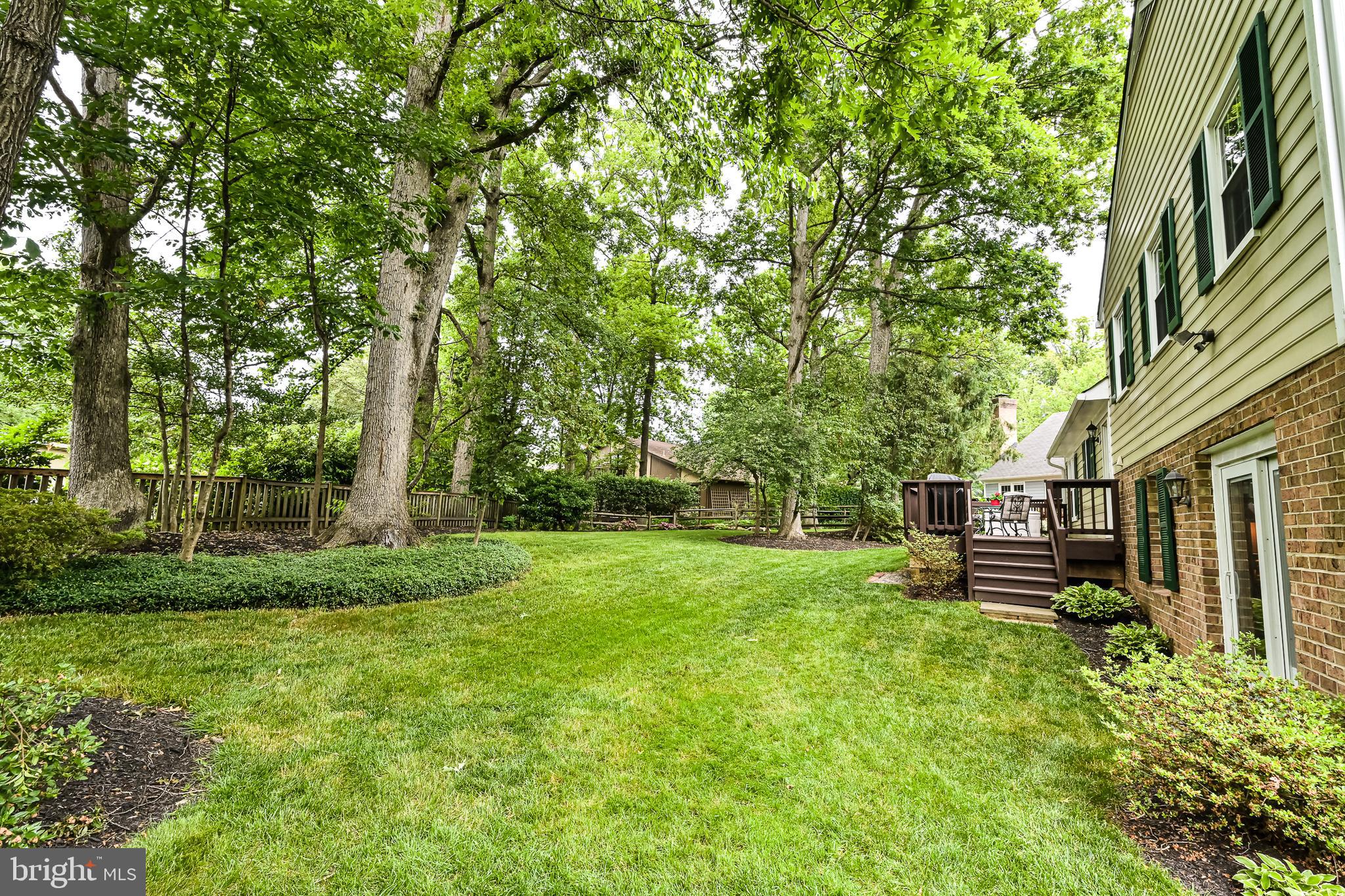 9010 Parliament Drive Burke, VA 22015 - Photo 17 of 40 This is THE BEST lot in Signal Hill