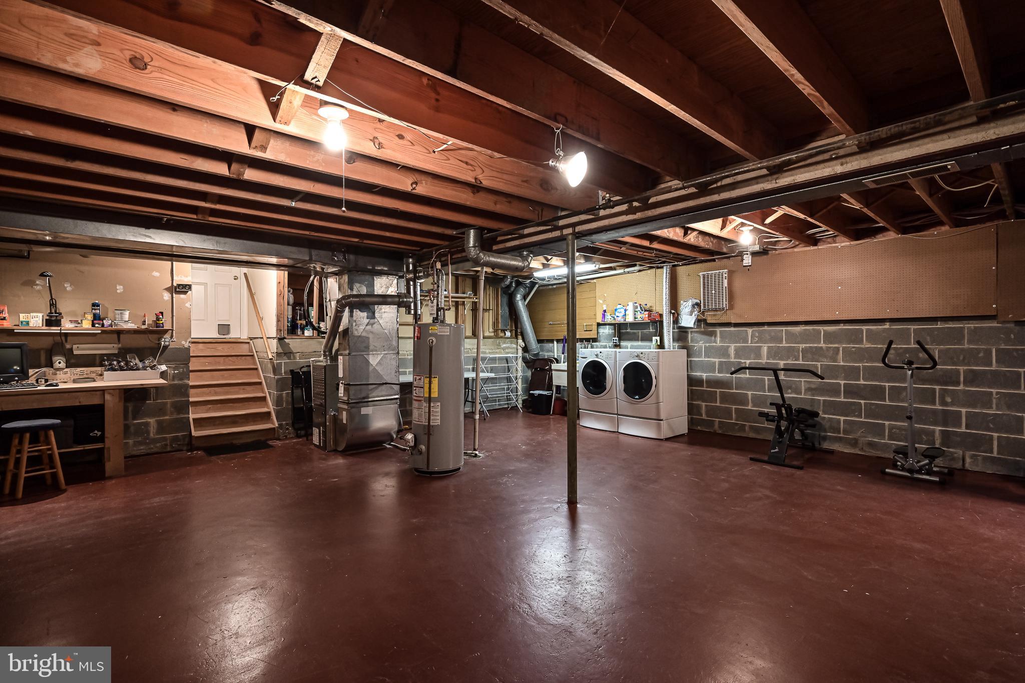 9010 Parliament Drive Burke, VA 22015 - Photo 32 of 40 HUGE Basement has tons of potential