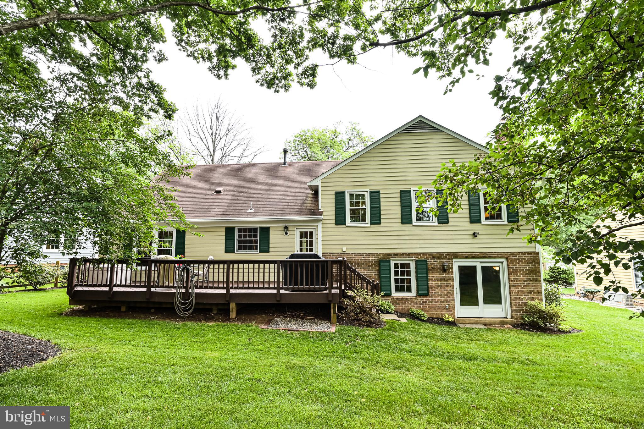 9010 Parliament Drive Burke, VA 22015 - Photo 37 of 40