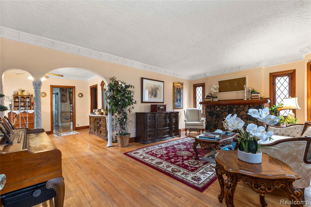 604 Alter Road Detroit, MI 48215 - Photo 22 of 51